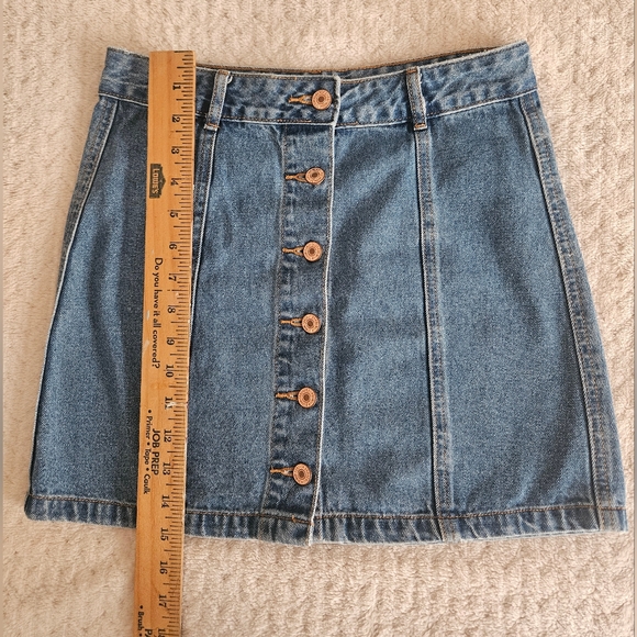 Forever 21 Dresses & Skirts - 🖤3/$15 Denim Mini Skirt, Size Small